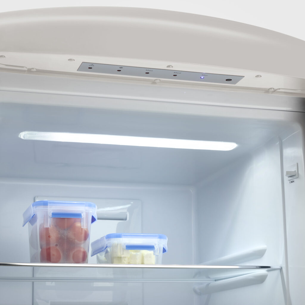 severin-kuehl-gefrierkombinationen-rkg-8999-retro-kuehl-gefrierkombination-creme-7