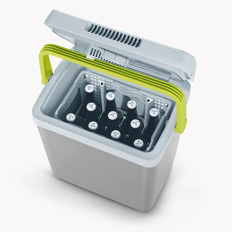 severin-kuehlschraenke-und-kuehlboxen-tkb-2925-elektrische-kuehlbox-mit-usb-anschluss-USP4